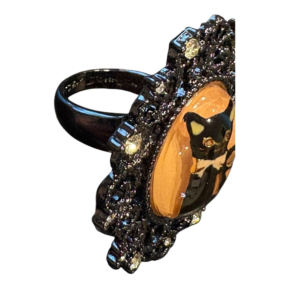 Betsey Johnson “Cameo Critters” Cat Cameo Earrings & Ring Set Vintage J13 - Picture 6 of 9